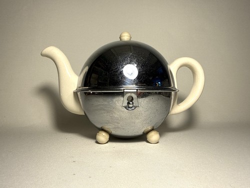Vintage ever hot teapot - vintage, ever-hot