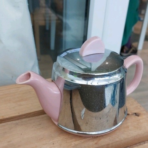 Pink art deco pint - pink, teapot