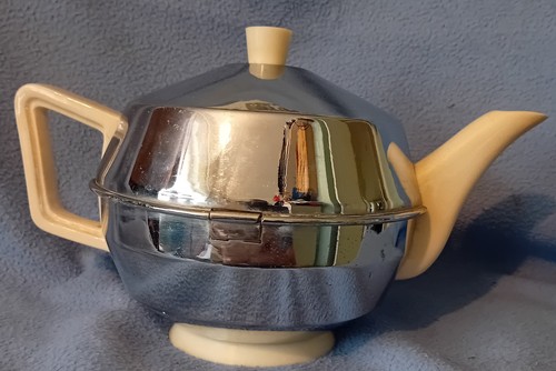 Ever hot insulated teapot - hot,
