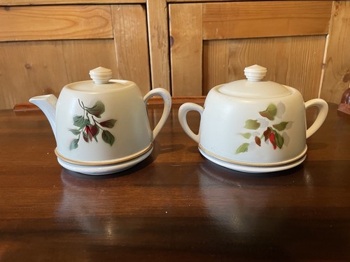 Vintage insulated teapot and - vintage,