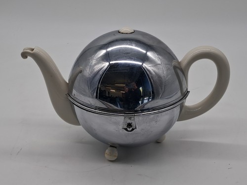Art deco 1930s insulated - deco,